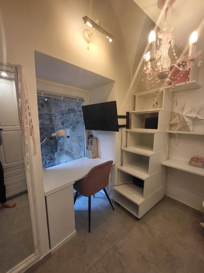 Vintage Apartment In The City Centre Old Town Ljubljana Buitenkant foto